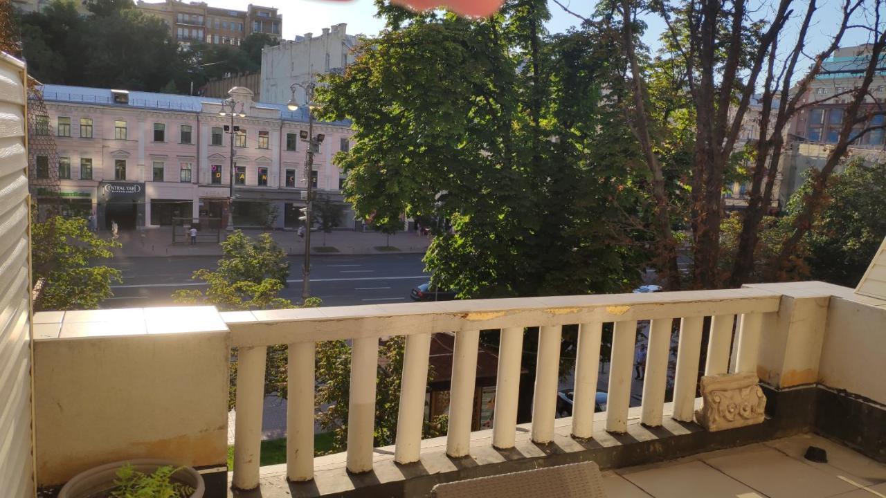 Квартира С Террасой, Крещатик 29, Бессарабка Kyiv Exterior photo